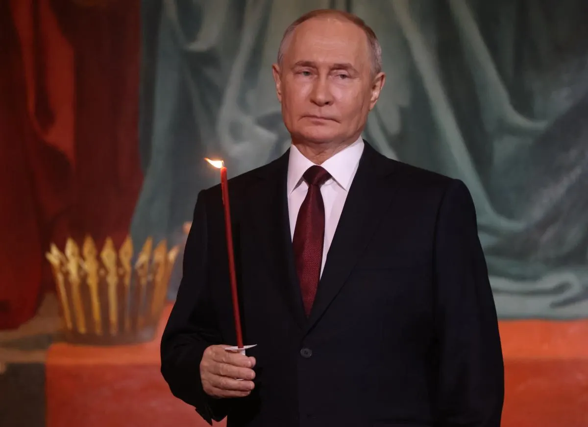 Политическая нестабильность, внутренние конфликты и внешние удары — эксперты прогнозируют несколько путей свержения действующего руководства России в ближайшие три года.