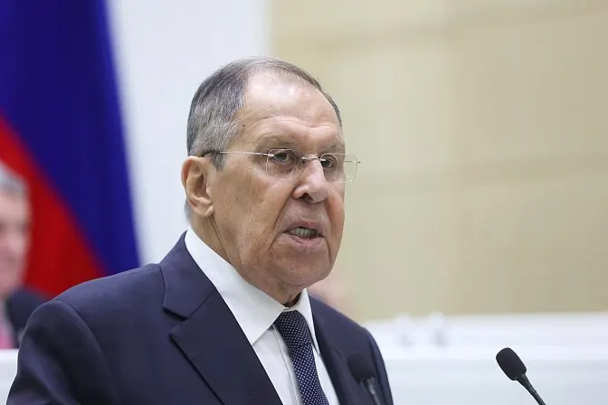 Глава МИД России заявил, что различия в нормах Евразийского экономического союза и Евросоюза требуют быстрого решения по статусу Армении — от этого зависят тарифная политика и фитосанитарные правила.