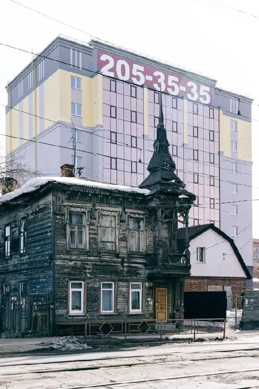 В состав совета по градостроительной политике вошли чиновники вместо общественных экспертов — из него исключили, в том числе, Нину Казачкову. Активисты опасаются ослабления независимой экспертизы и готовят обращение за её возвращением.