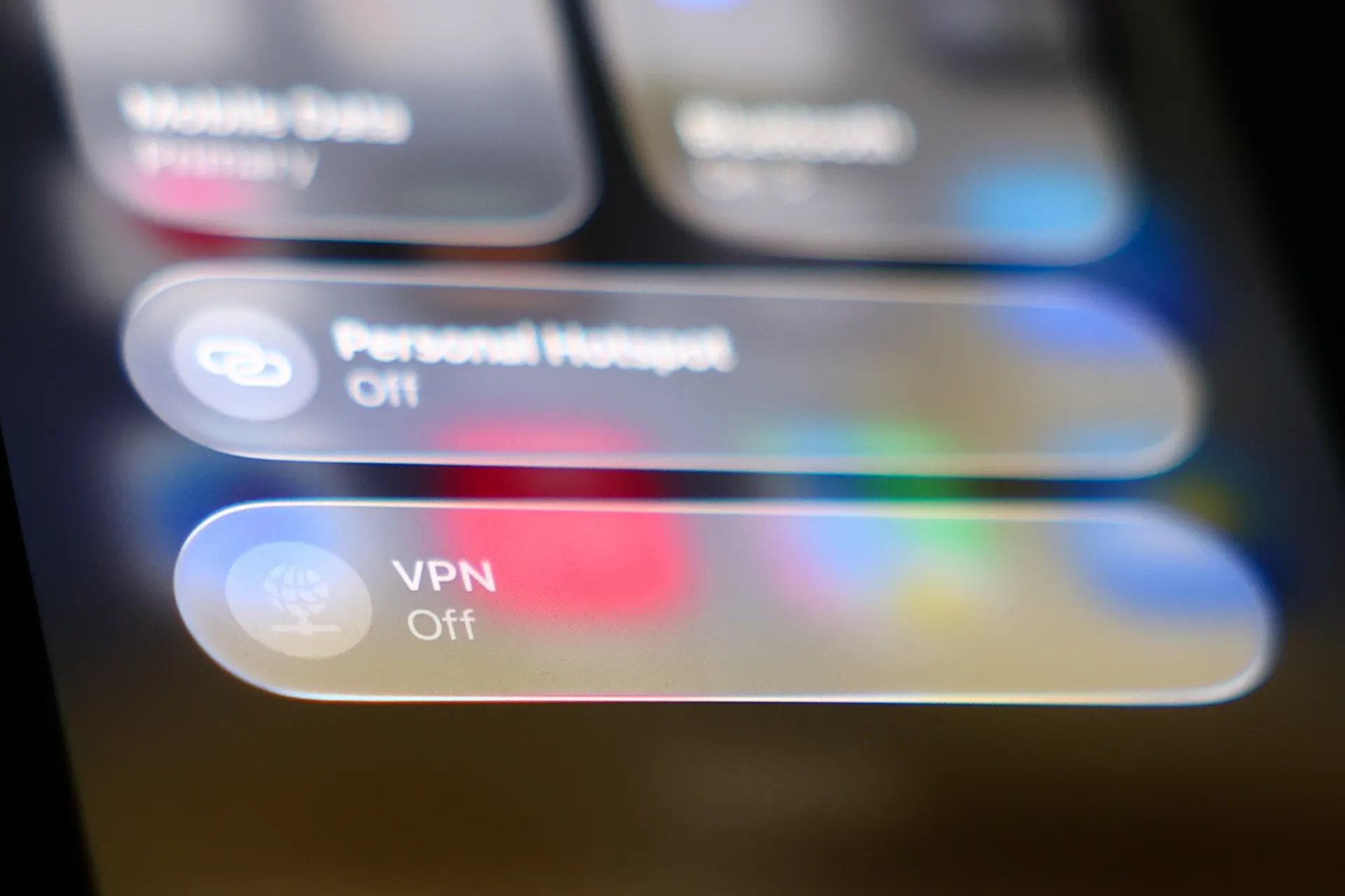 После требований ограничить доступ по VPN некоторые площадки вновь открываются для части пользователей, но у других доступ по-прежнему ограничен — ситуация зависит от сервиса и конкретного VPN.