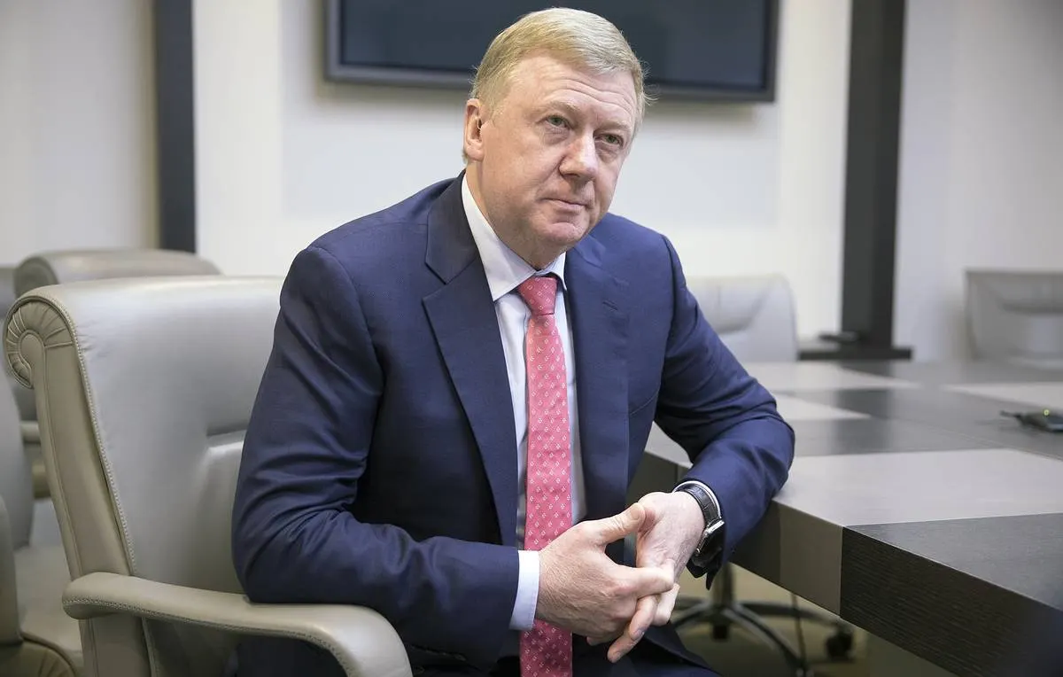 Судебные приставы начали исполнительное производство по аресту активов бывшего главы «Роснано» Анатолия Чубайса на 5,5 млрд рублей на основании решения Арбитражного суда Москвы по делу о убытках от проекта Plastic Logic.