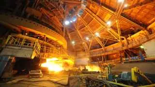 Крупная российская металлургическая компания по итогам первого квартала едва избежала убытков: чистая прибыль сократилась в сотни раз, денежные резервы истощены, а отрасль чёрной металлургии погружается в кризис, сопоставимый с 1990‑ми годами.