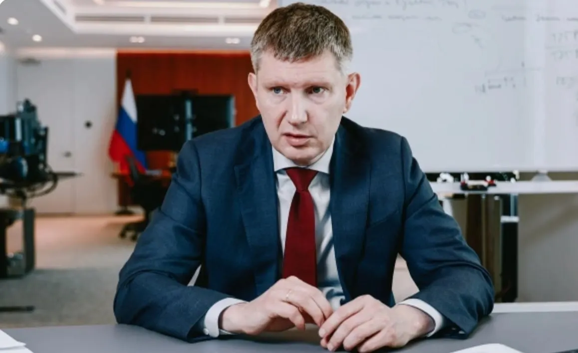 Глава Минэкономразвития Максим Решетников сообщил о планах по структурным изменениям, бюджетной консолидации и сохранению гибкости экономики, которые должны стимулировать инвестиции, занятость и производительность.