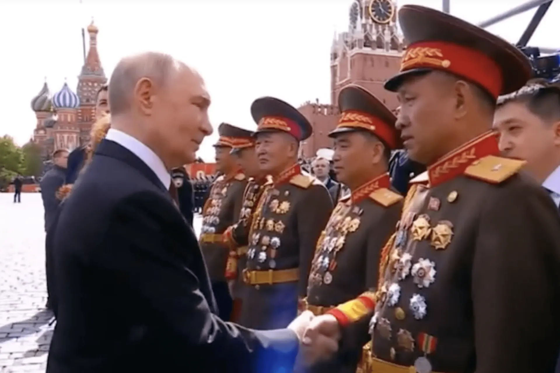 В декабре 2025 года прошла закрытая церемония вручения российских государственных наград северокорейским военным, участвовавшим в операции в Курской области. Фотографии и медали выставлены в мемориальном музее в Пхеньяне.