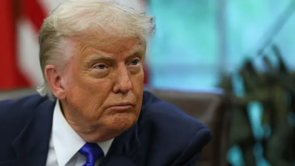 На саммите G7 президент США выразил готовность усилить поддержку Украины и нарастить давление на Россию, но потребовал от союзников помощи в очистке Ормузского пролива. Страны «Большой семерки» договорились о наращивании санкций против нефтегазового сектора и увеличении поставок ПВО и дальнобойного вооружения.