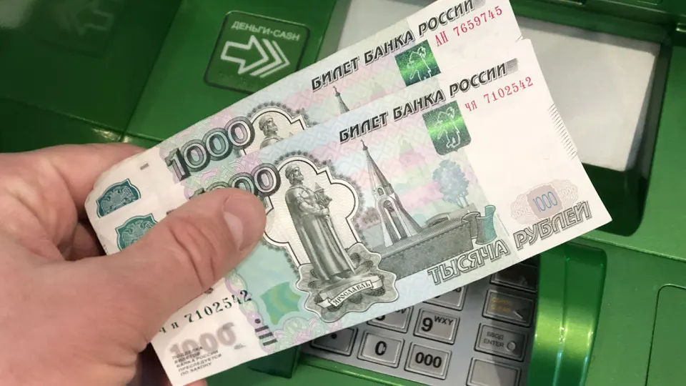 Госструктуры призывают ограничивать ночные переводы и платежи, чтобы снизить риски кражи средств со счетов граждан.