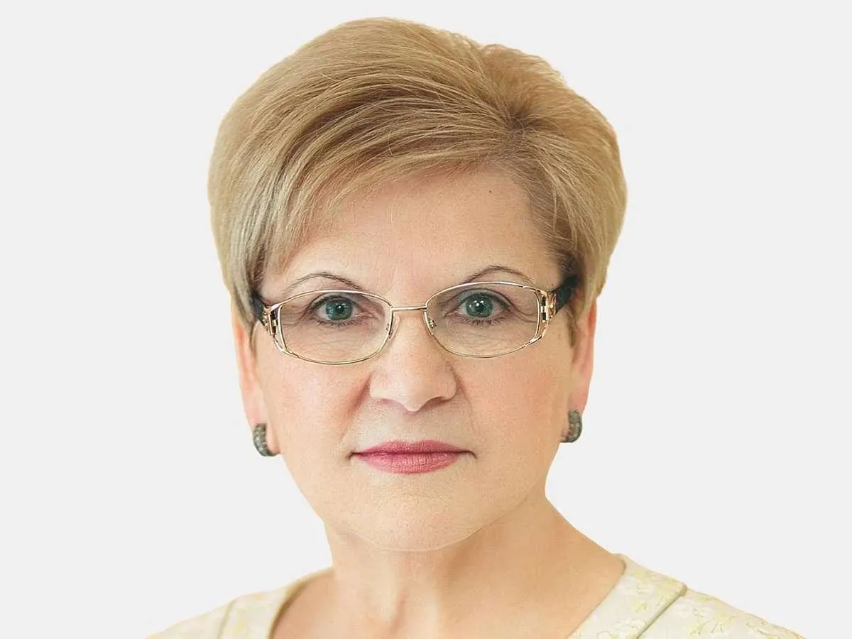 Назначение на пост спикера облдумы объявлено на оперативном совещании; решение поддержали все избранные.