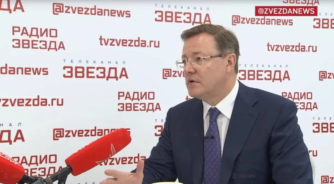 Дмитрий Азаров, ныне возглавляющий службу региональной политики в Ростехе, рассказал о росте заказов на оборонную продукцию и перспективах Ил-114-300 во время Восточного экономического форума.