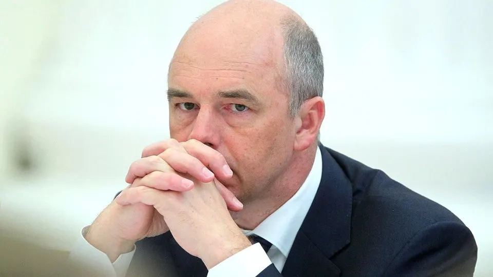 Министр финансов сообщил, что дефицит в 2026 году может превысить 3% ВВП и достигнуть около 6,9 трлн рублей на фоне роста военных расходов.
