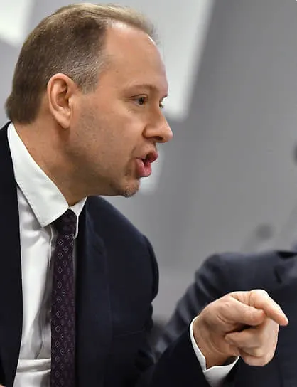 По словам единоросса Олега Матвейчева, релоканты, покинувшие страну после начала спецоперации, вернулись домой. Доля возвращения близка к 70% и объясняется бытовыми и бюрократическими трудностями.