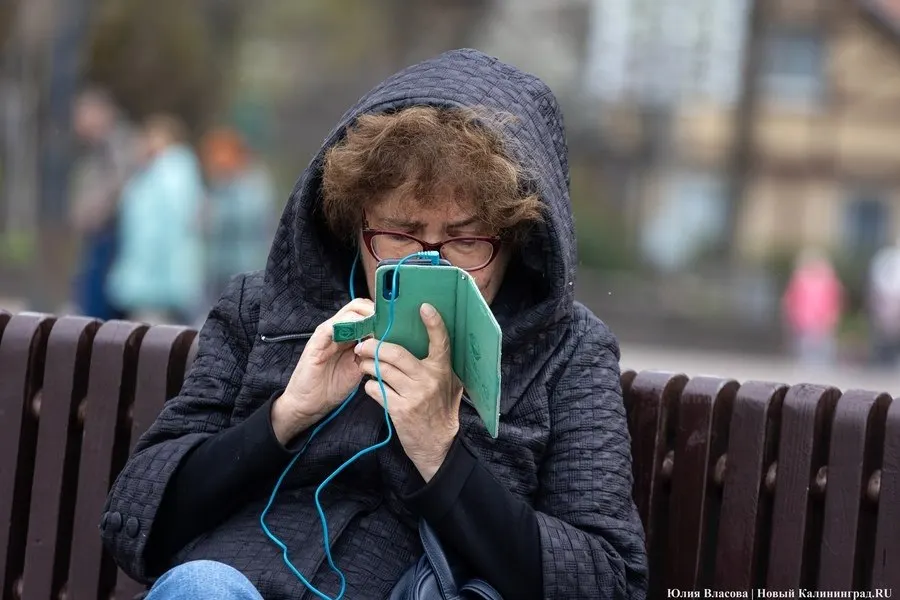 Инициатива может быть реализована в 2027 году при наличии нормативной базы. Предлагается разрешить доступ бабушкам и дедушкам к дневнику по согласию родителей.